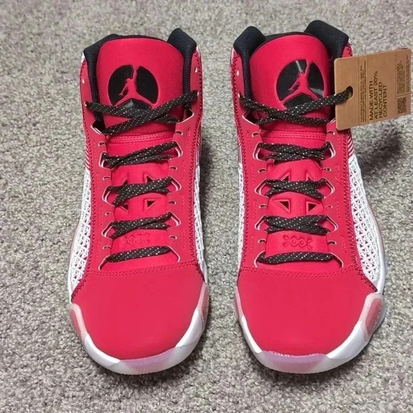 Air Jordan XXXVIII Celebration Sneakers - Picture 2 of 10